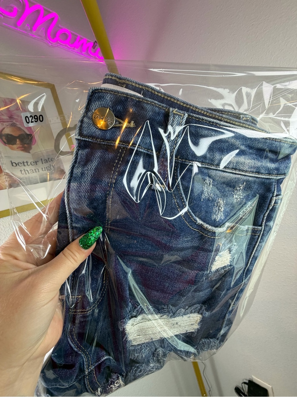 Pink Lily Dark Blue Distressed Denim Jean Shorts - Large - 30” Waist - Stretchy - Picture 8 of 8